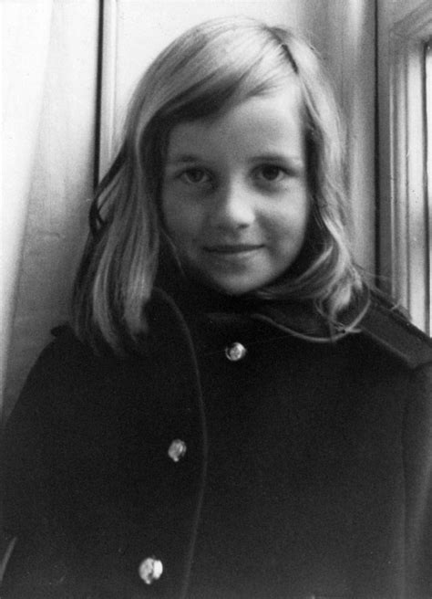 Childhood Photos Of Princess Diana | Others