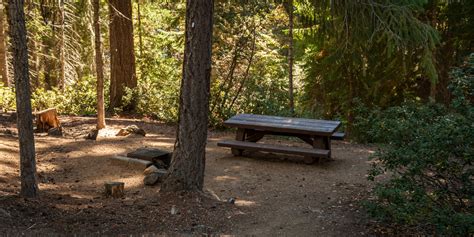 Crescent Lake Campground - camping in Oregon