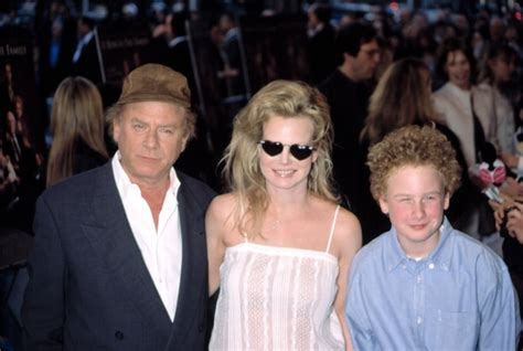 Art Garfunkel Wife And Son At Premiere Of It Runs In The Family Ny ...