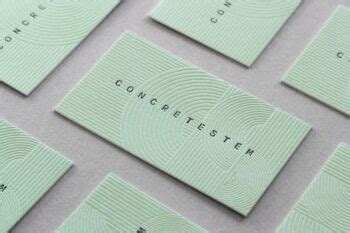 10 Striking Business Card Trends of 2022 (+ 40 Examples) - Looka