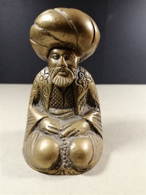 Figurine - Hārūn al-Rashīd (1) - Brass - Catawiki