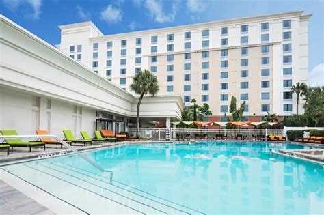 Holiday Inn & Suites Orlando Universal Hotel (Orlando (FL)) - Deals, Photos & Reviews