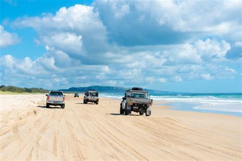 4wd Vehicles at Rainbow Beach with Coloured Sand Dunes, QLD, Australia Editorial Photo - Image ...