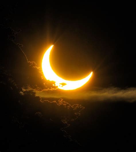 Rare Photographs Of Solar Eclipse | Incredible Snaps