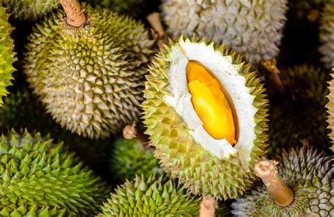 Thai Fruit: The 12 Best Thai Fruits You Have to Try