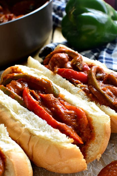 SAUSAGE & PEPPER SANDWICHES - Foodandcake123