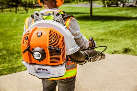 STIHL Introduces Backpack Blower with Light, Maneuverable Tube