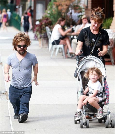 Peter Dinklage steps out for a stroll with his wife Erica and daughter | Peter dinklage ...