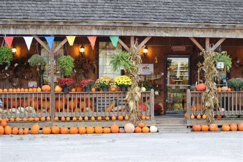 Van Buren County Scenic Drive Festival - Dutchman's Store