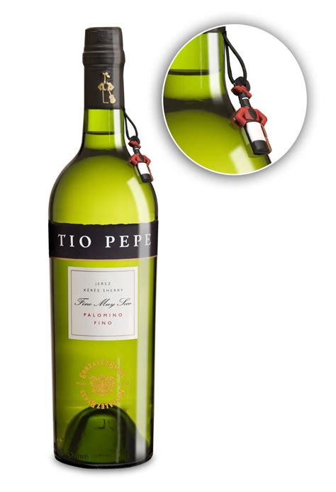 Tio Pepe Colgante | Tio pepe, Wine bottle, Jerez