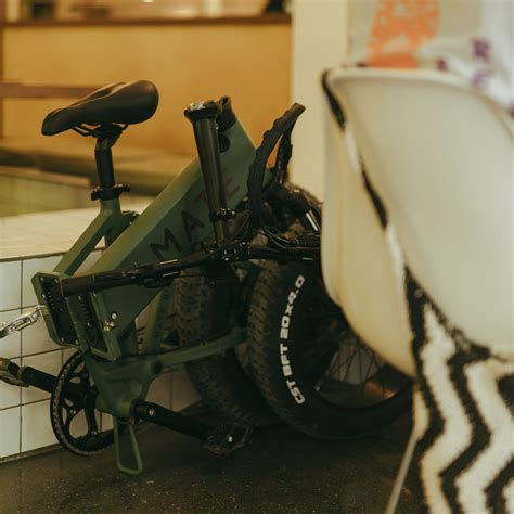 Mate X 250W Dusty Army Green Bike – The Business Fashion