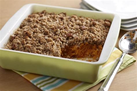 Sweet Potato Pudding with Pecan Streusel Topping - Karo