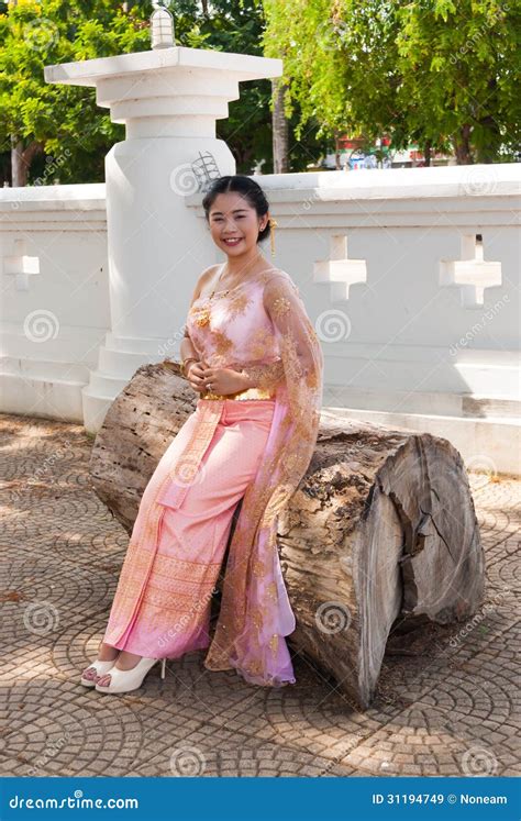 Thai Woman/Bride in Thai Wedding Suit Stock Image - Image of wedding ...