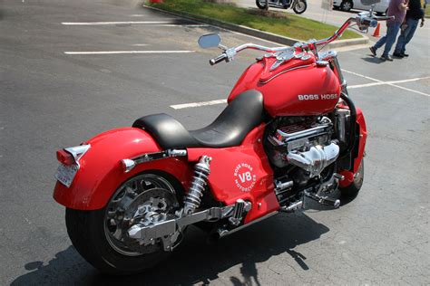 File:Boss Hoss V8 motorcycle.jpg - Wikimedia Commons