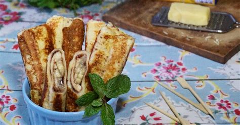 Resep Roti Gulung Nutella Pisang Keju oleh Sekar Ayu - Cookpad