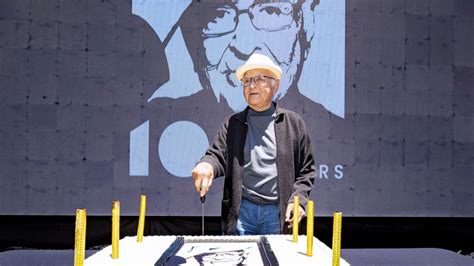 Norman Lear shares words of wisdom on 100th birthday: 'The moment ...