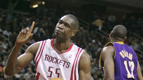 Dikembe Mutombo and His Finger Wag Get Inducted Into the Basketball ...