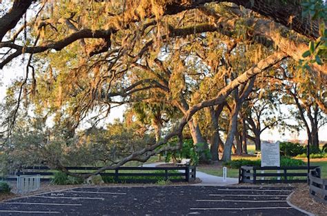 Entrance To Live Oak Park at sunrise in The Villages - Villages-News.com