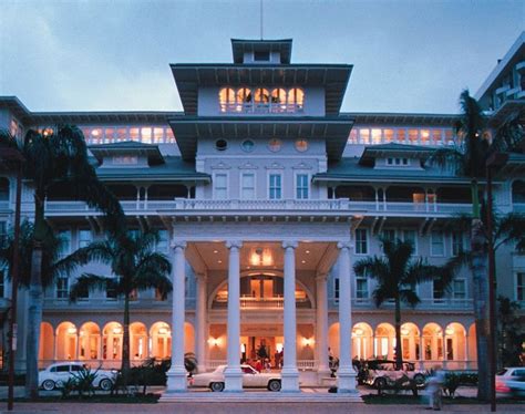 MOANA HOTEL WAIKIKI HAWAII | Oahu vacation, Moana surfrider, Moana ...