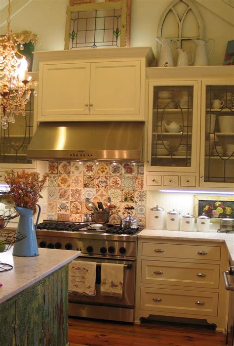 love all!!!! but adore the back splash!! | Decorating above kitchen cabinets, Kitchen cabinets ...