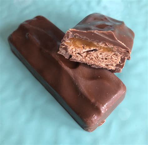 HOW TO MAKE A HOMEMADE MARS BAR – Candy Island Chocolate Molds