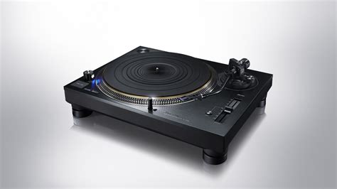 The new Technics turntable looks gorgeous, but there are better options ...