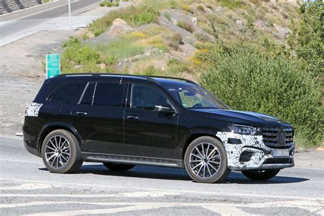 Spy Shots: An Early Look at the 2023 Mercedes GLS Facelift