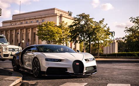 4K free download | Bugatti Chiron, 2018 luxury hypercar, white black Chiron, exterior, Swedish ...