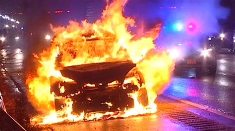 Car catches fire after minor accident on Edens Expressway - ABC7 Chicago