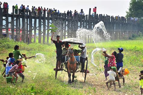 Myanmar Thingyan Water Festival - Vietnam Local Tour