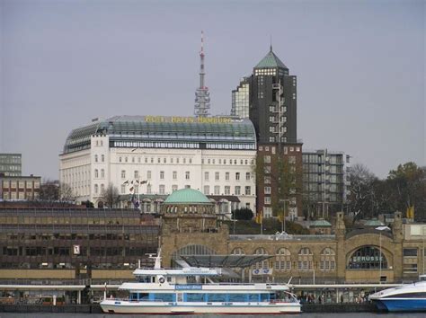 Bild "Hotelzimmer" zu Hotel Hafen Hamburg in Hamburg