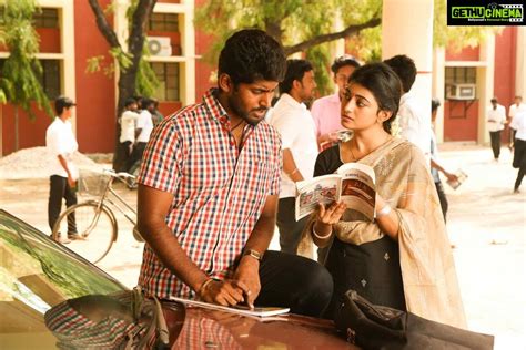 Kathir & Anandhi HD Stills From Pariyerum Perumal Movie - Gethu Cinema