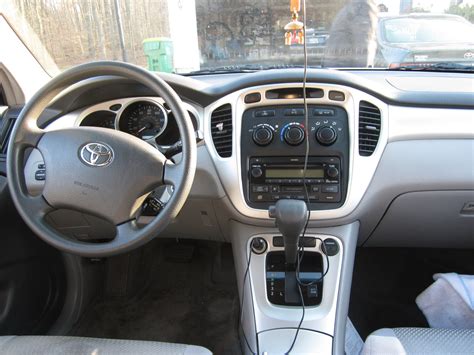 2004 Toyota Highlander - Interior Pictures - CarGurus