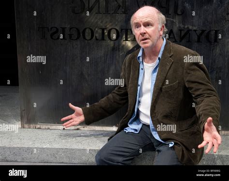 Actor mark lambert jpw king hi-res stock photography and images - Alamy