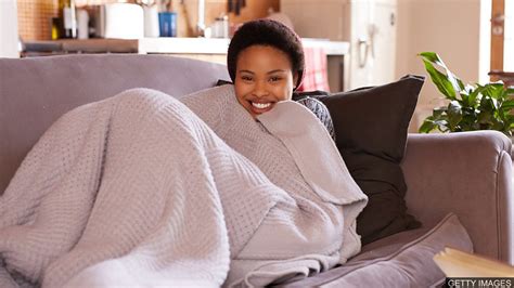 BBC Learning English - 今日短语 / As snug as a bug in a rug 非常舒适