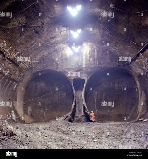 The channel tunnel construction hi-res stock photography and images - Alamy