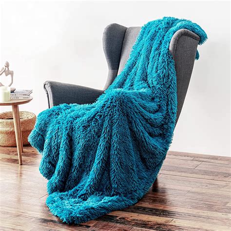 Sivio Furry Faux Fur Throw Blanket, Super Warm and Luxury Twin Size Sherpa Blankets for Sofa ...