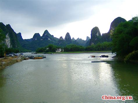 Picturesque scenery of Lijiang River - China.org.cn