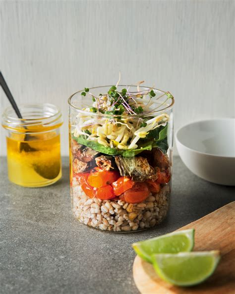 Barley salad with spinach and sardines - MyKitchen