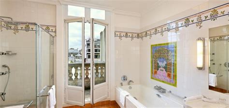 Hotel Raphael, Paris, France. Expert reviews and highlights | The Hotel Guru