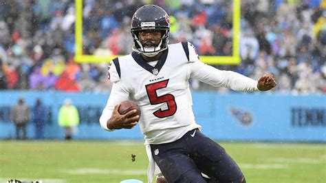 Texans bench Tyrod Taylor for Davis Mills during Houston's Week 13 game against the Colts ...