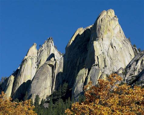 Autumn in The Needles, CA : Photos, Diagrams & Topos : SummitPost