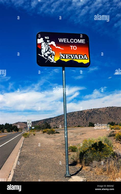 California nevada border hi-res stock photography and images - Alamy