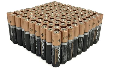 Duracell CopperTop Duralock OEM Batteries: AA or AAA (100-Pack) | Groupon