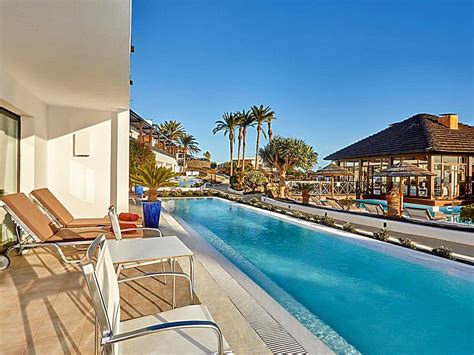 Top 20 Hotels with Private Pool in Lanzarote - Anna's Guide