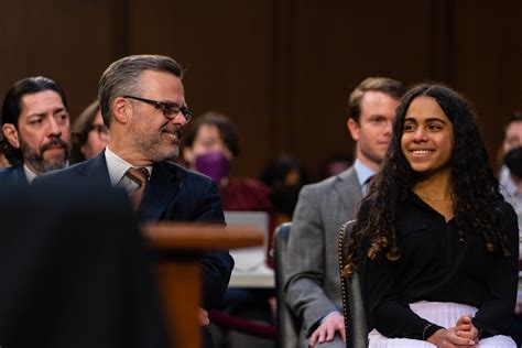 Photo of Ketanji Brown Jackson’s Daughter, Leila, Went Viral After Senate Hearing | Teen Vogue