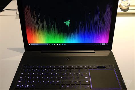 Razer's new 17-inch gaming laptop has an amazing mechanical keyboard ...