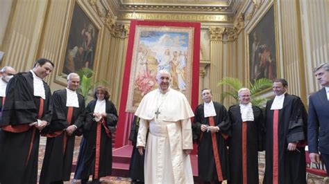 Pope Francis: Look to heaven for true justice - Vatican News