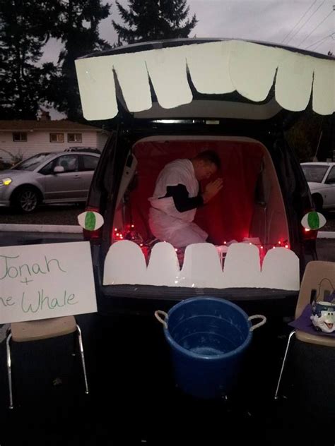 Jonah and the Whale Trunk or Treat Idea