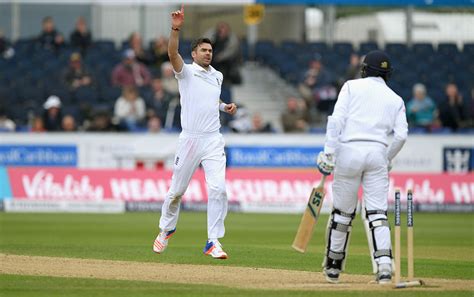 James Anderson credits Zaheer Khan for his success with reverse swing